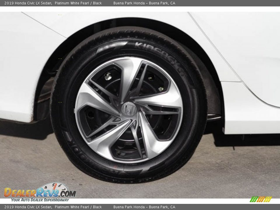 2019 Honda Civic LX Sedan Platinum White Pearl / Black Photo #11