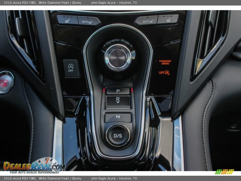 2019 Acura RDX FWD White Diamond Pearl / Ebony Photo #30