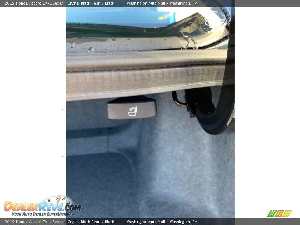 2019 Honda Accord EX-L Sedan Crystal Black Pearl / Black Photo #22