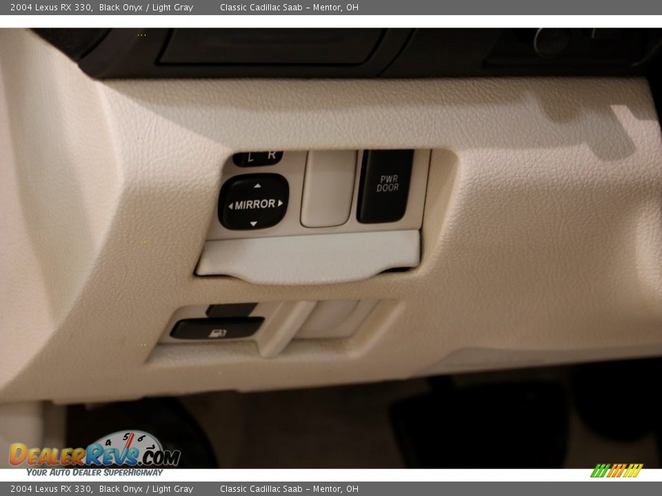 2004 Lexus RX 330 Black Onyx / Light Gray Photo #7