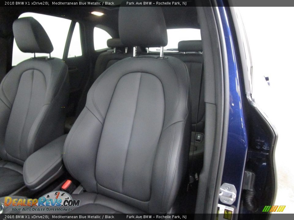 2018 BMW X1 xDrive28i Mediterranean Blue Metallic / Black Photo #8