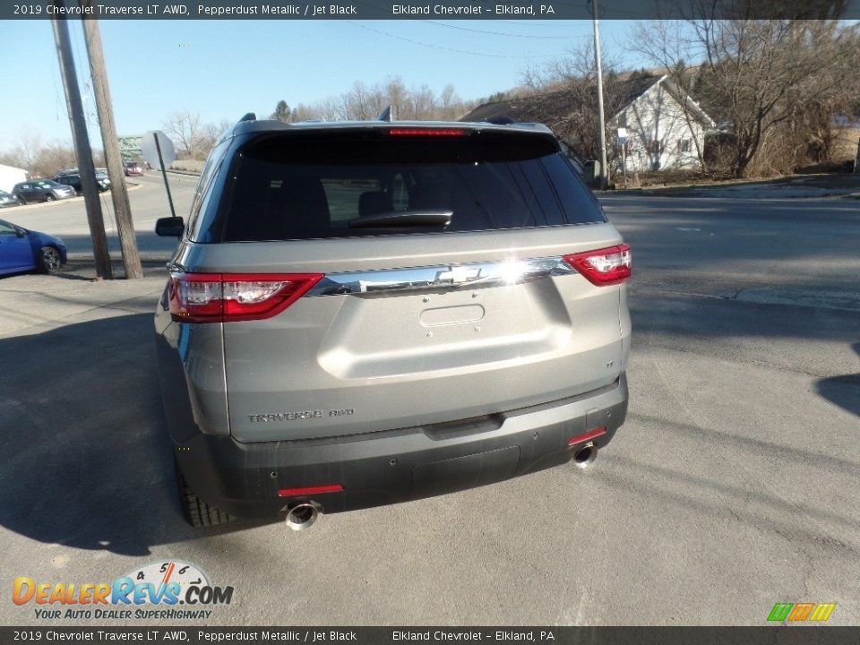 2019 Chevrolet Traverse LT AWD Pepperdust Metallic / Jet Black Photo #6