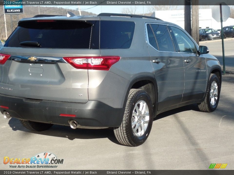 2019 Chevrolet Traverse LT AWD Pepperdust Metallic / Jet Black Photo #7