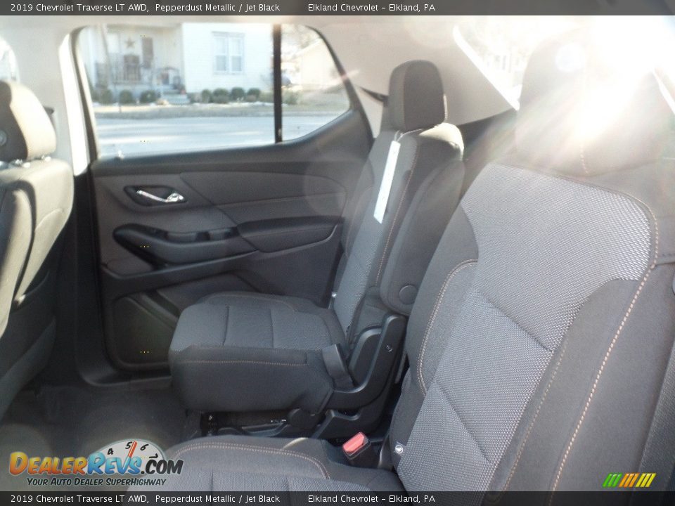 2019 Chevrolet Traverse LT AWD Pepperdust Metallic / Jet Black Photo #17
