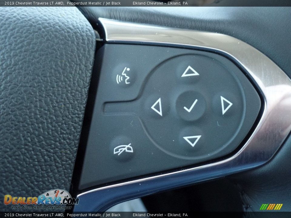 2019 Chevrolet Traverse LT AWD Pepperdust Metallic / Jet Black Photo #25