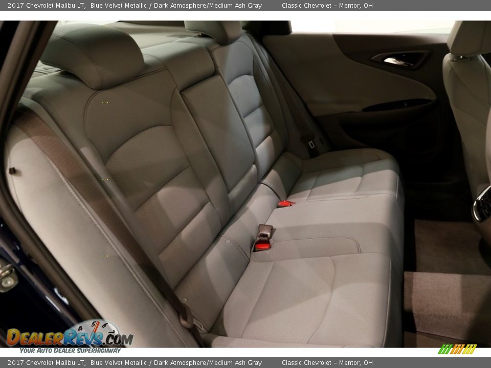 2017 Chevrolet Malibu LT Blue Velvet Metallic / Dark Atmosphere/Medium Ash Gray Photo #20