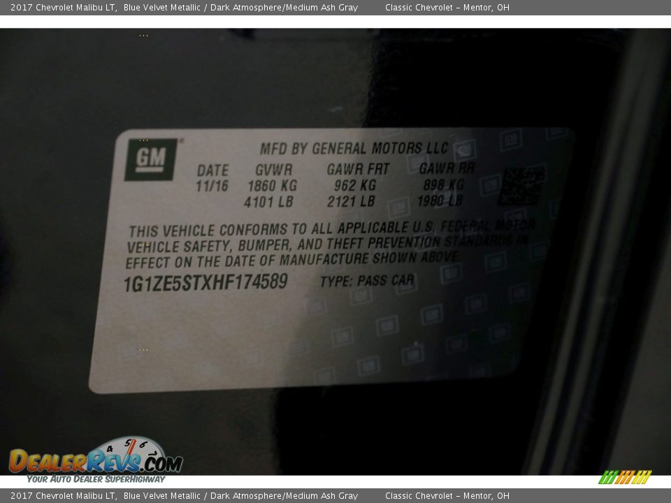 2017 Chevrolet Malibu LT Blue Velvet Metallic / Dark Atmosphere/Medium Ash Gray Photo #24