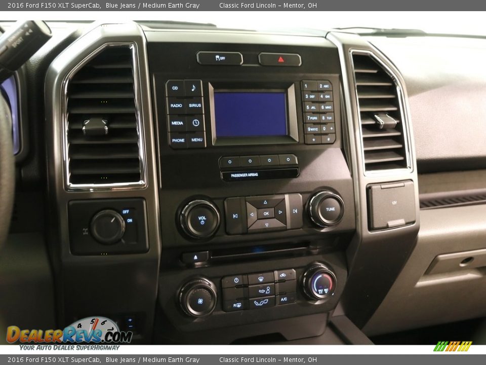 2016 Ford F150 XLT SuperCab Blue Jeans / Medium Earth Gray Photo #9