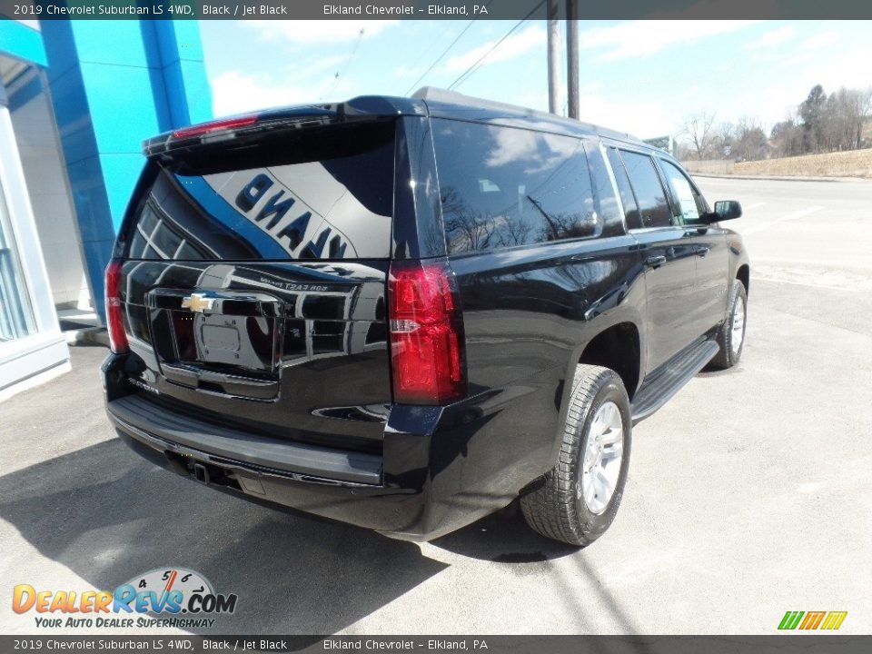 2019 Chevrolet Suburban LS 4WD Black / Jet Black Photo #8
