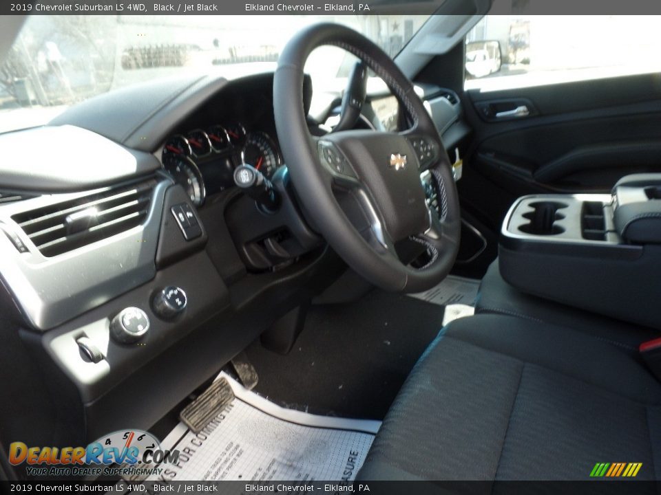 2019 Chevrolet Suburban LS 4WD Black / Jet Black Photo #22