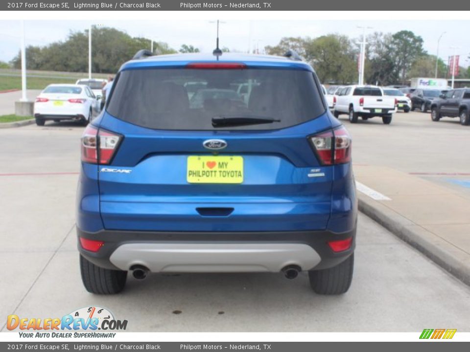 2017 Ford Escape SE Lightning Blue / Charcoal Black Photo #7