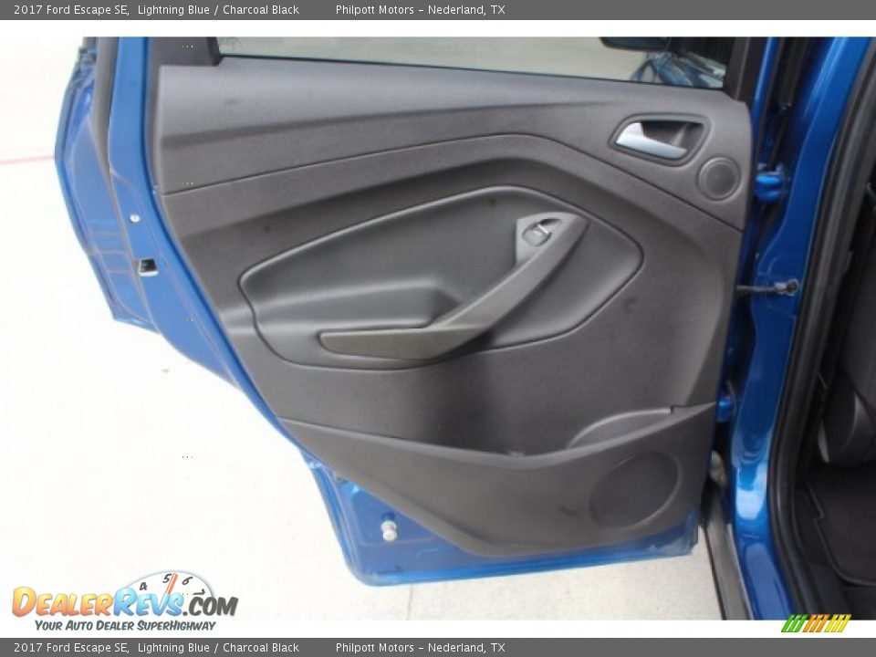 2017 Ford Escape SE Lightning Blue / Charcoal Black Photo #16