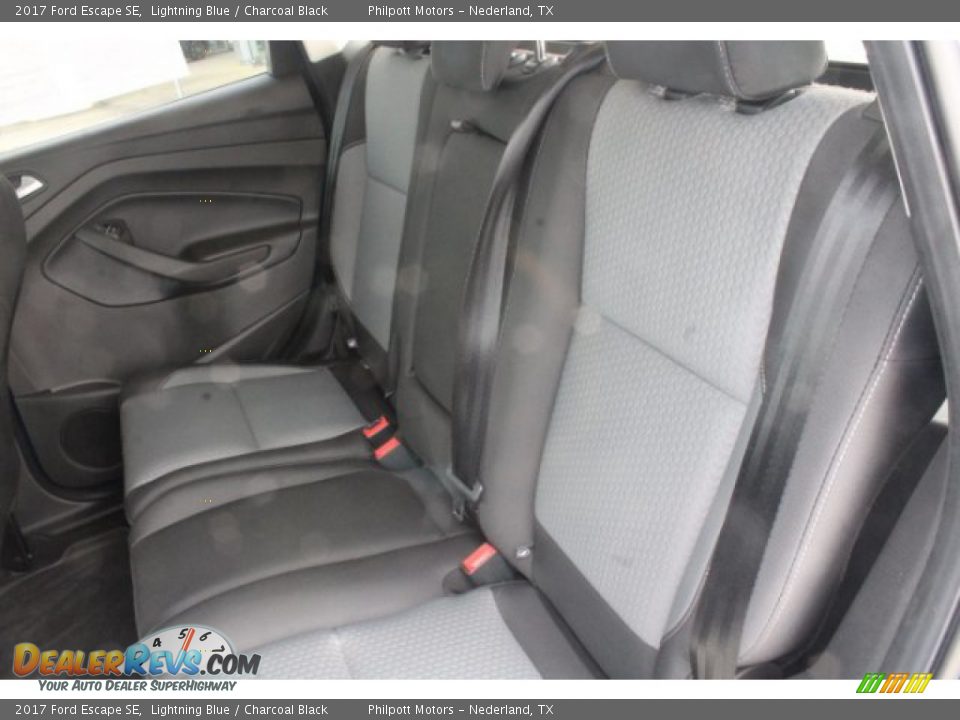 2017 Ford Escape SE Lightning Blue / Charcoal Black Photo #17