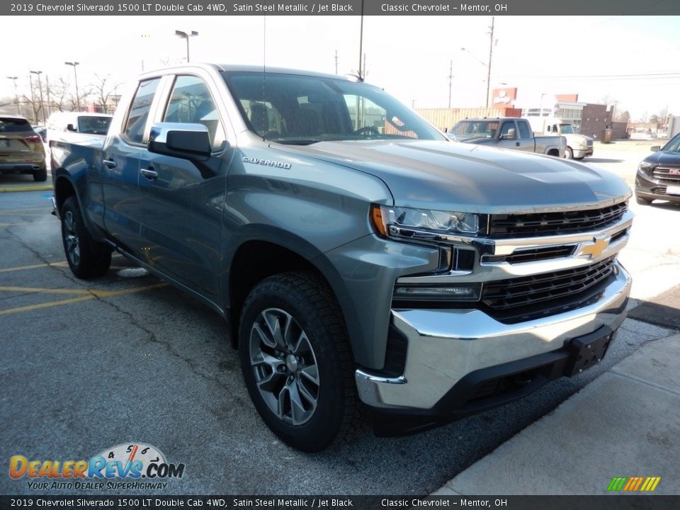 2019 Chevrolet Silverado 1500 LT Double Cab 4WD Satin Steel Metallic / Jet Black Photo #3