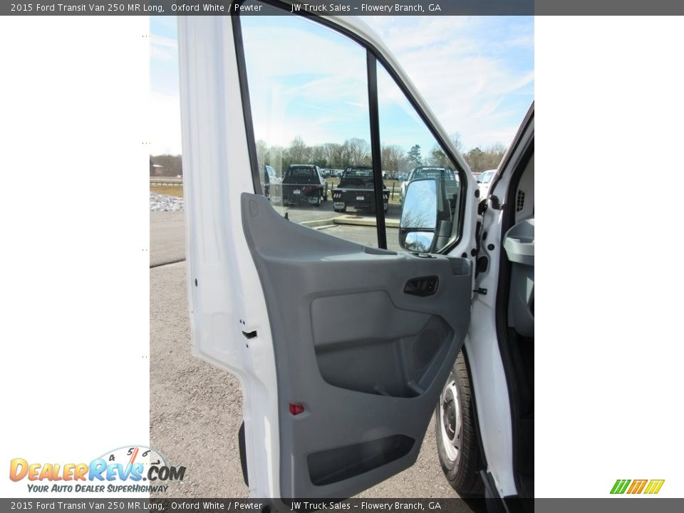 2015 Ford Transit Van 250 MR Long Oxford White / Pewter Photo #18