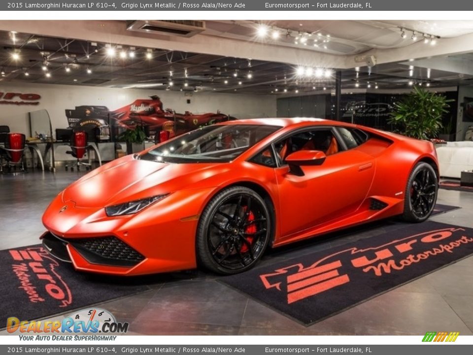 Front 3/4 View of 2015 Lamborghini Huracan LP 610-4 Photo #3
