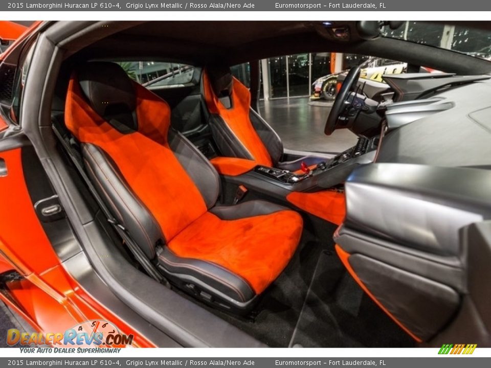 Front Seat of 2015 Lamborghini Huracan LP 610-4 Photo #28