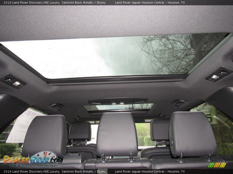 2019 Land Rover Discovery HSE Luxury Santorini Black Metallic / Ebony Photo #18