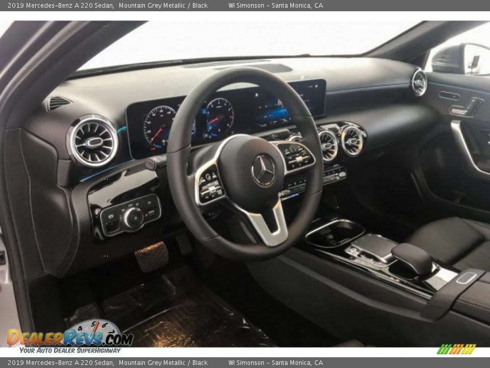 2019 Mercedes-Benz A 220 Sedan Mountain Grey Metallic / Black Photo #4
