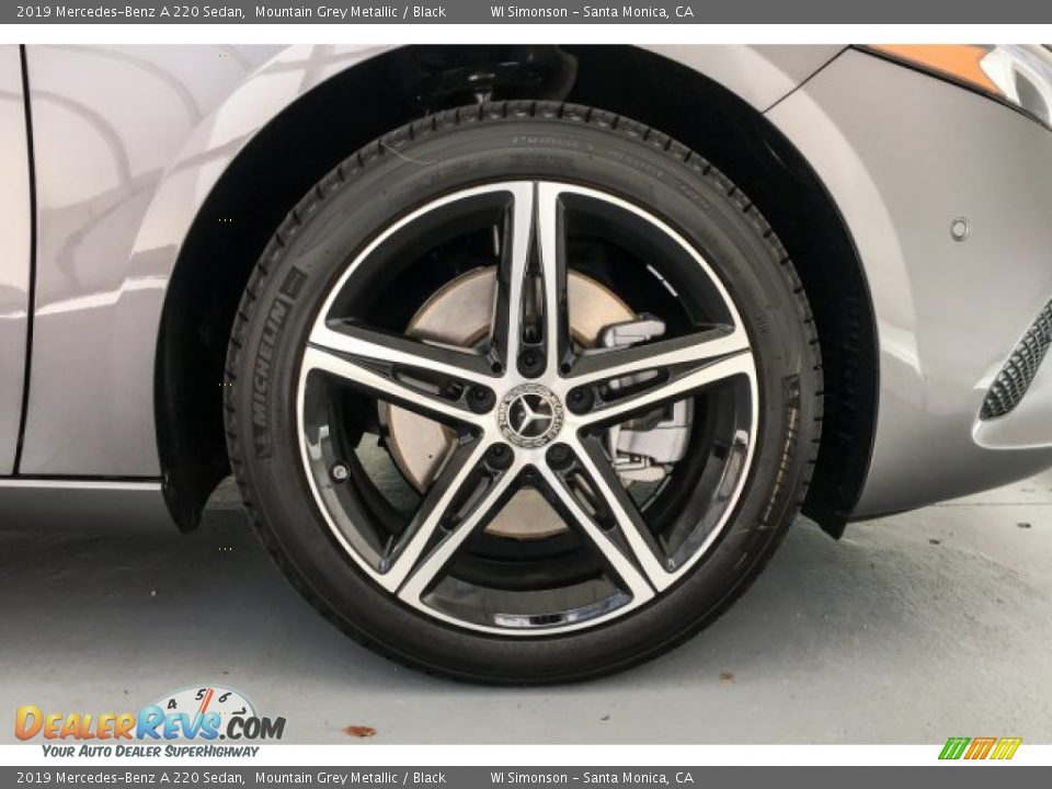 2019 Mercedes-Benz A 220 Sedan Mountain Grey Metallic / Black Photo #9