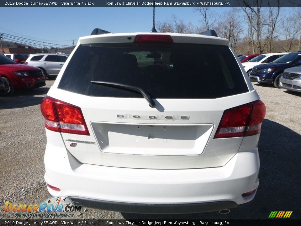 2019 Dodge Journey SE AWD Vice White / Black Photo #4