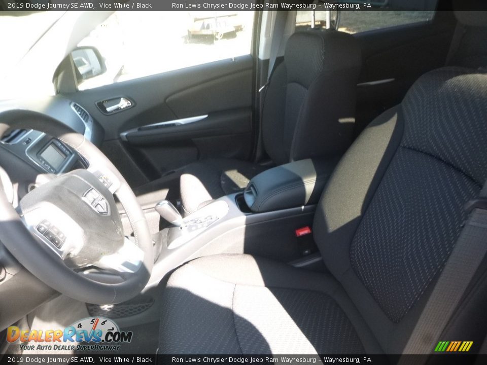 2019 Dodge Journey SE AWD Vice White / Black Photo #15