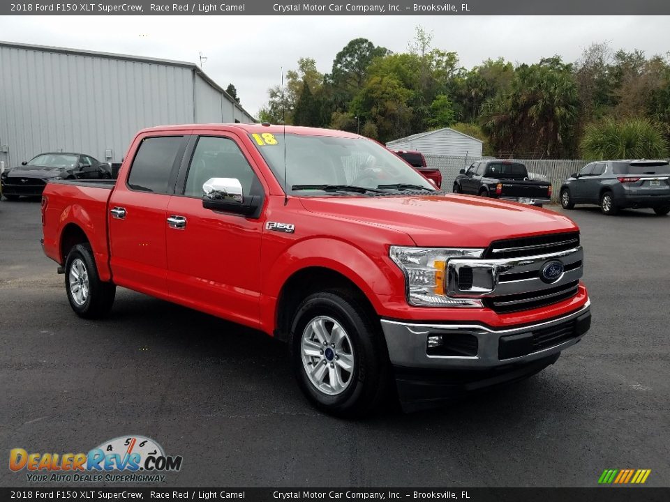 Front 3/4 View of 2018 Ford F150 XLT SuperCrew Photo #7