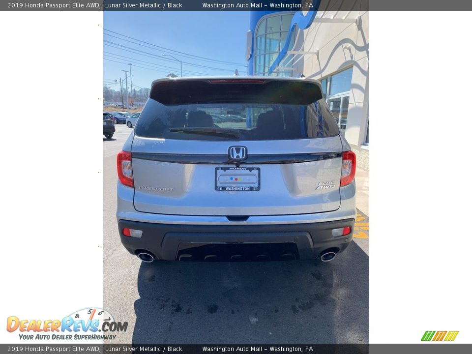 2019 Honda Passport Elite AWD Lunar Silver Metallic / Black Photo #6