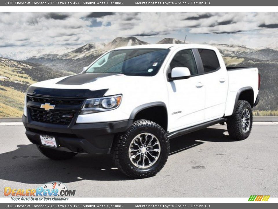Front 3/4 View of 2018 Chevrolet Colorado ZR2 Crew Cab 4x4 Photo #5