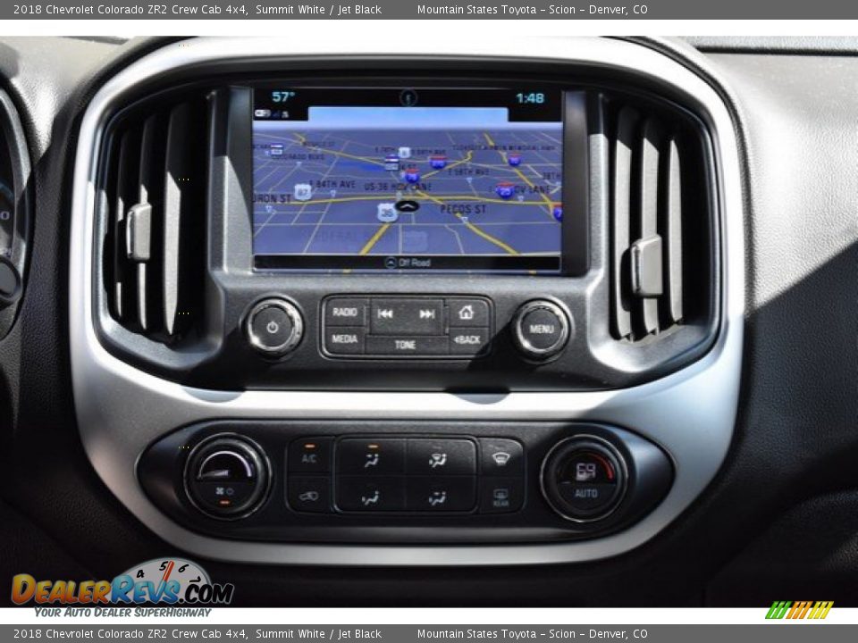 Controls of 2018 Chevrolet Colorado ZR2 Crew Cab 4x4 Photo #14