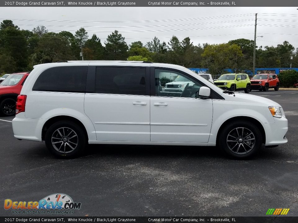 2017 Dodge Grand Caravan SXT White Knuckle / Black/Light Graystone Photo #6