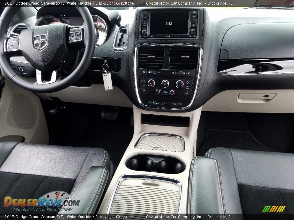 2017 Dodge Grand Caravan SXT White Knuckle / Black/Light Graystone Photo #13