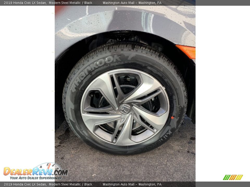 2019 Honda Civic LX Sedan Modern Steel Metallic / Black Photo #29