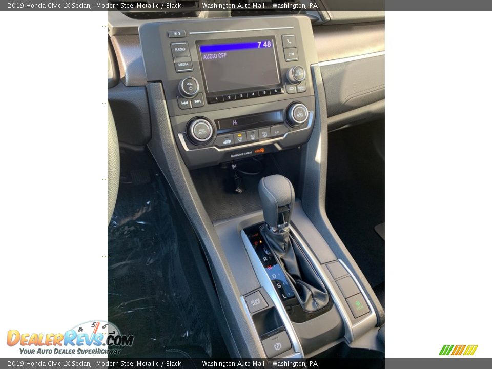 2019 Honda Civic LX Sedan Modern Steel Metallic / Black Photo #31
