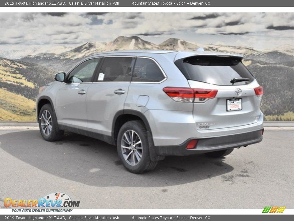 2019 Toyota Highlander XLE AWD Celestial Silver Metallic / Ash Photo #3