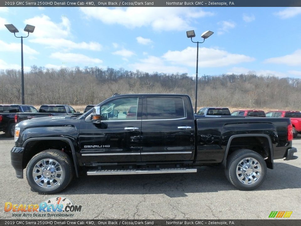 2019 GMC Sierra 2500HD Denali Crew Cab 4WD Onyx Black / Cocoa/Dark Sand Photo #8