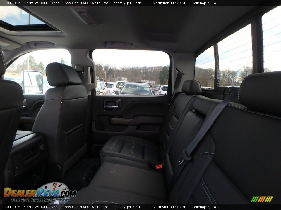 2019 GMC Sierra 2500HD Denali Crew Cab 4WD White Frost Tricoat / Jet Black Photo #11
