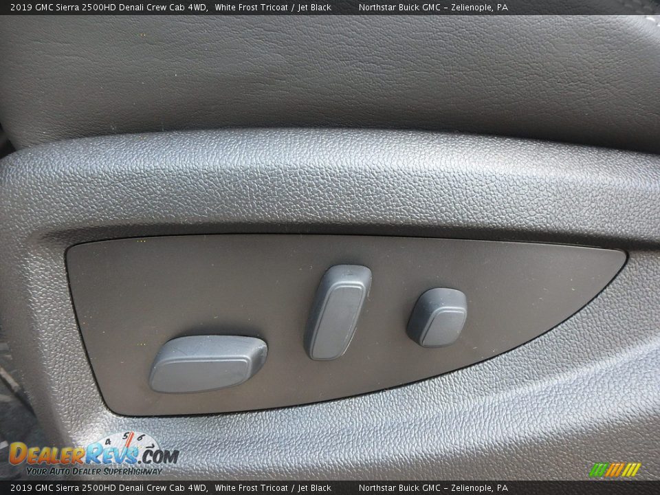 2019 GMC Sierra 2500HD Denali Crew Cab 4WD White Frost Tricoat / Jet Black Photo #15