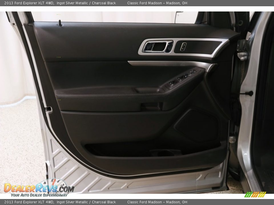 2013 Ford Explorer XLT 4WD Ingot Silver Metallic / Charcoal Black Photo #5