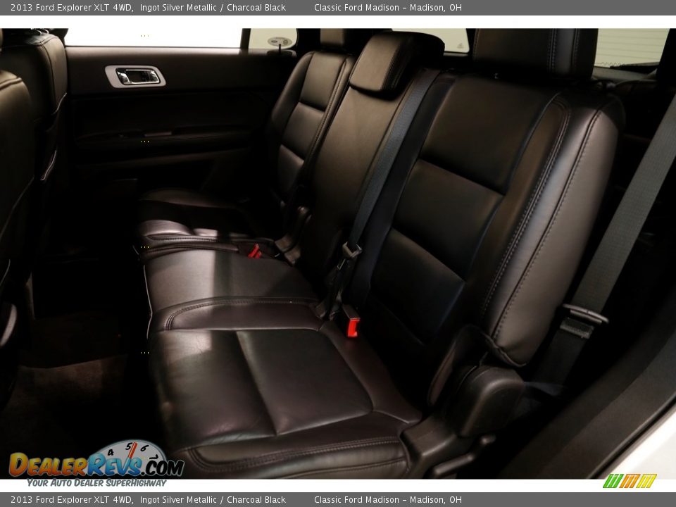 2013 Ford Explorer XLT 4WD Ingot Silver Metallic / Charcoal Black Photo #19