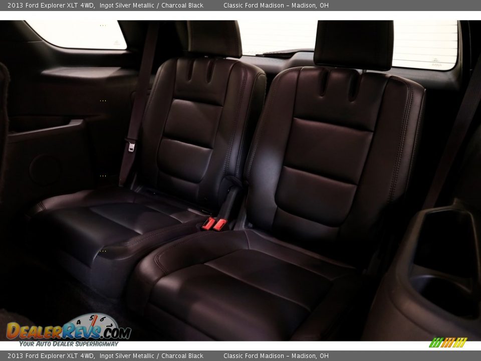 2013 Ford Explorer XLT 4WD Ingot Silver Metallic / Charcoal Black Photo #20