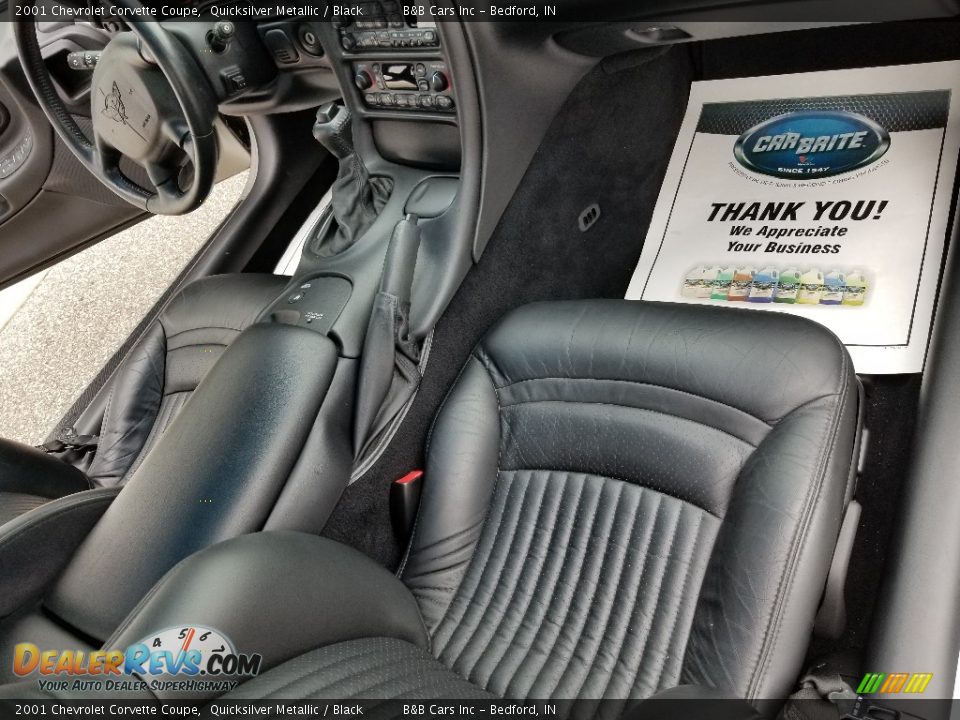 2001 Chevrolet Corvette Coupe Quicksilver Metallic / Black Photo #12