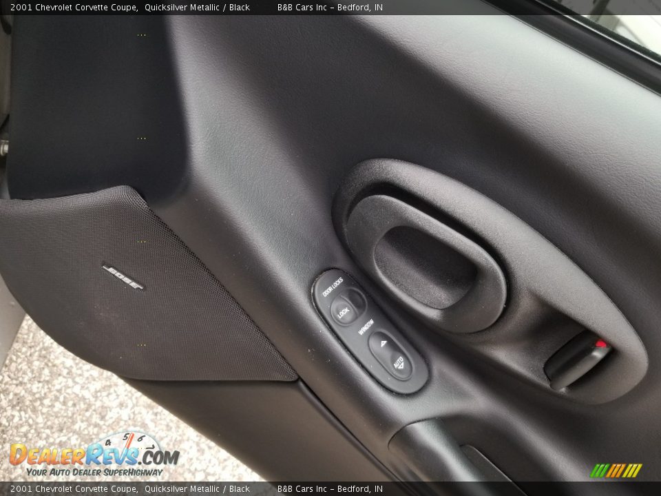 2001 Chevrolet Corvette Coupe Quicksilver Metallic / Black Photo #15