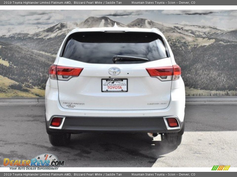 2019 Toyota Highlander Limited Platinum AWD Blizzard Pearl White / Saddle Tan Photo #4