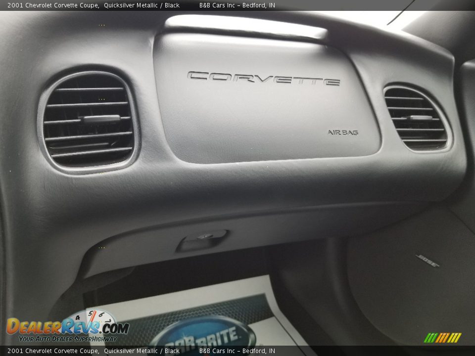 2001 Chevrolet Corvette Coupe Quicksilver Metallic / Black Photo #20