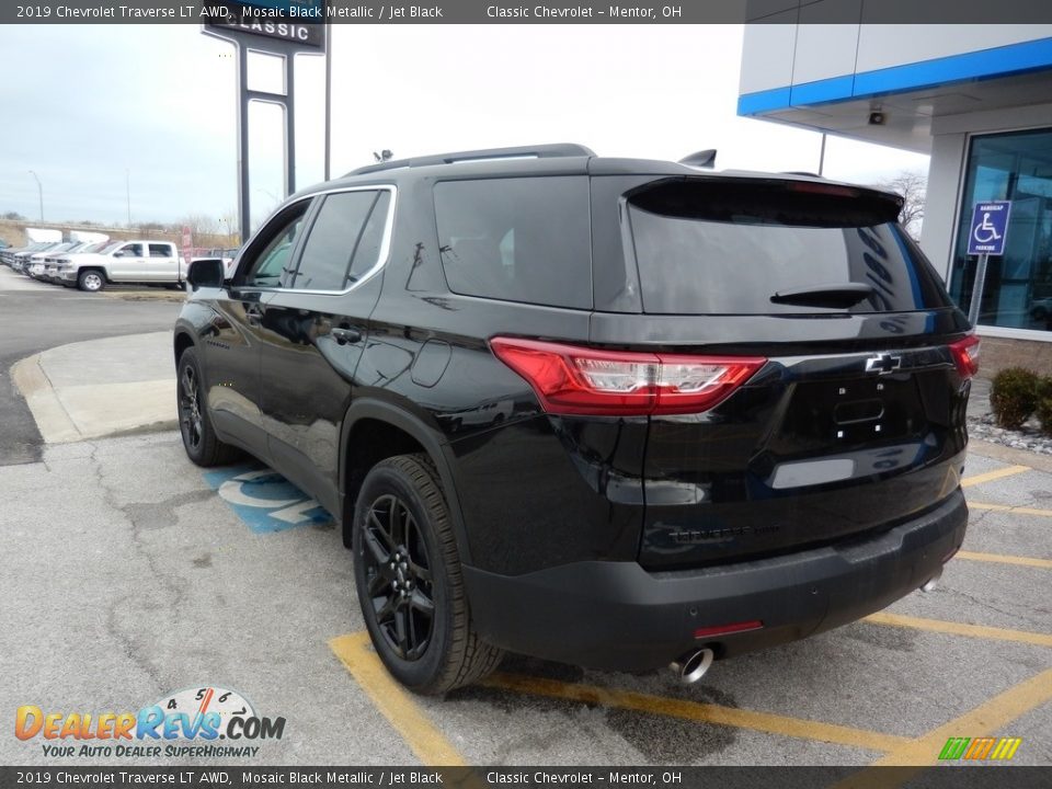 2019 Chevrolet Traverse LT AWD Mosaic Black Metallic / Jet Black Photo #5