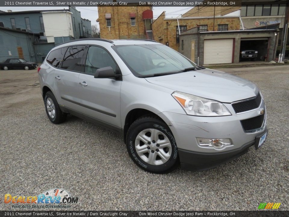 2011 Chevrolet Traverse LS Silver Ice Metallic / Dark Gray/Light Gray Photo #3