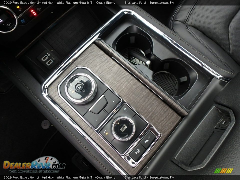 Controls of 2019 Ford Expedition Limited 4x4 Photo #17