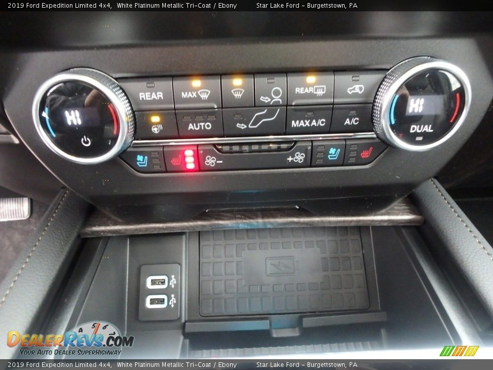 Controls of 2019 Ford Expedition Limited 4x4 Photo #18