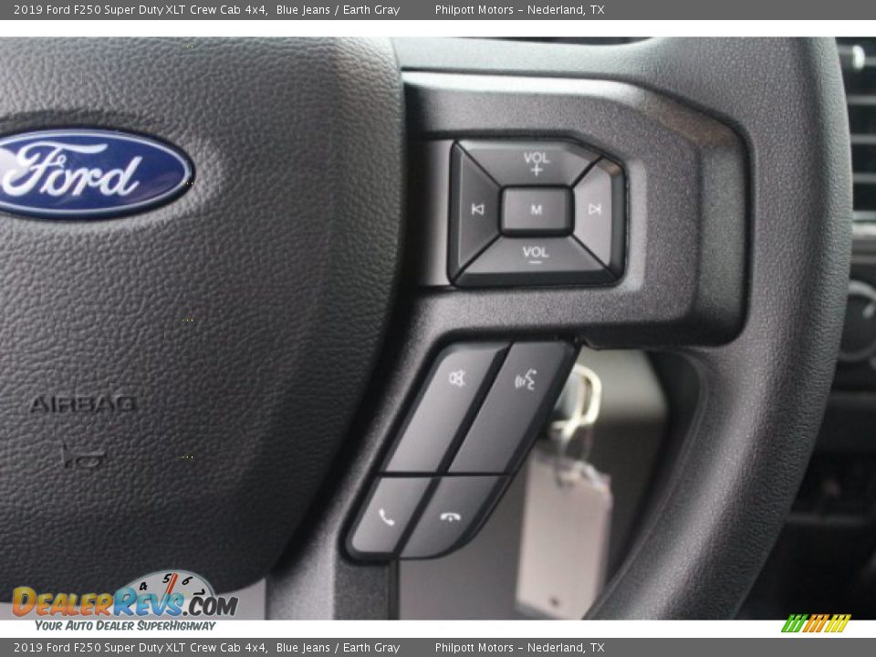 2019 Ford F250 Super Duty XLT Crew Cab 4x4 Blue Jeans / Earth Gray Photo #15